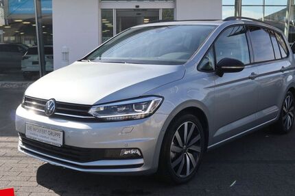 VW Touran 12.900 km 37.950 € Laudenbach 63925