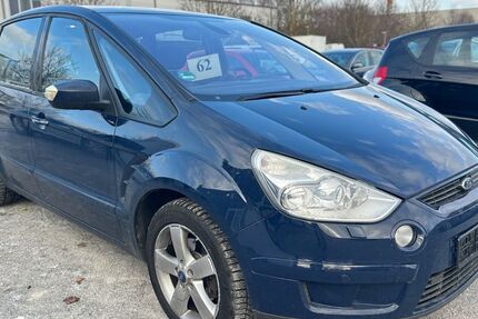 Ford S-Max 284.803 km 3.950 &euro; Augsburg 86167