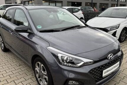 Hyundai i20 11.100 km 14.990 € Moers 47441