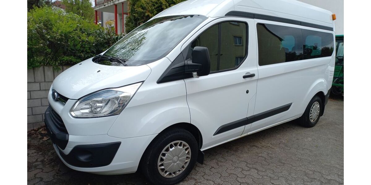 Ford Transit Custom 198.700 km 11.999 &euro; Frankfurt 65933