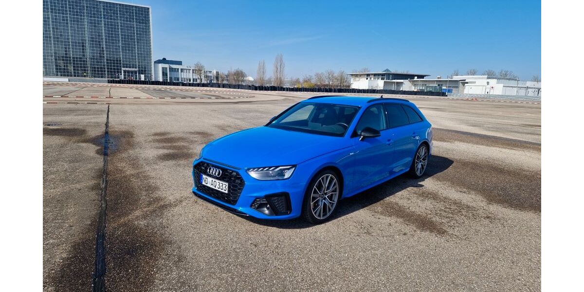 Audi A4 56.000 km 38.500 &euro; Berg im Gau 86562