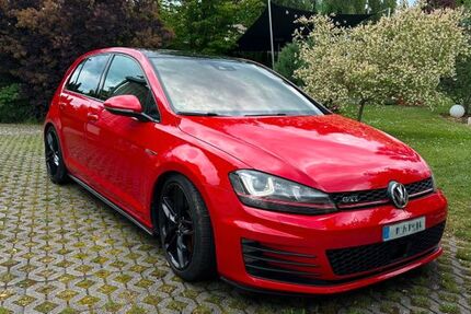 VW Golf 102.000 km 14.300 &euro; Saalfeld/Saale 07318