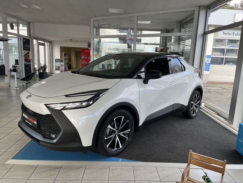 Toyota C-HR 9.000 km 33.750 € Saalfeld 07318