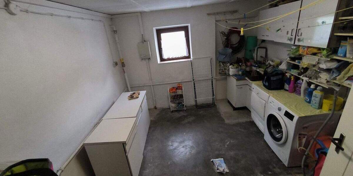 Doppelhaushälfte Remshalden Geradstetten - 7 Zimmer, 141 m&sup2;, 450.000&euro; | Angebot:24323769