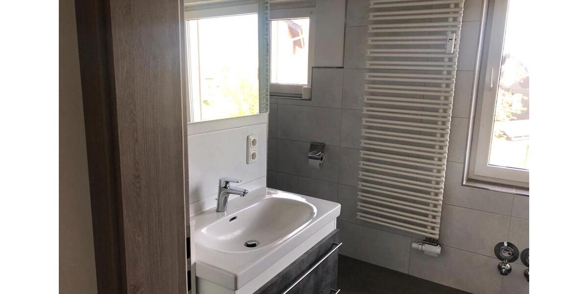 Etagenwohnung Helmbrechts - 3 Zimmer, 80 m&sup2;, 560&euro; | Angebot:26214634