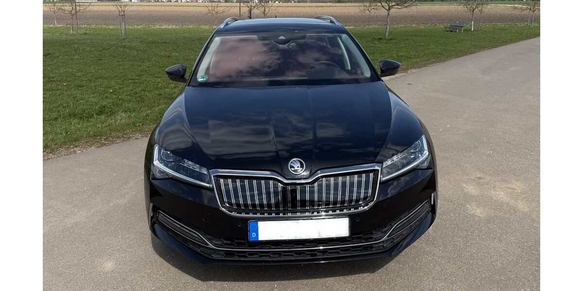 Skoda Superb 49.900 km 26.970 &euro; Dillingen an der Donau 89407