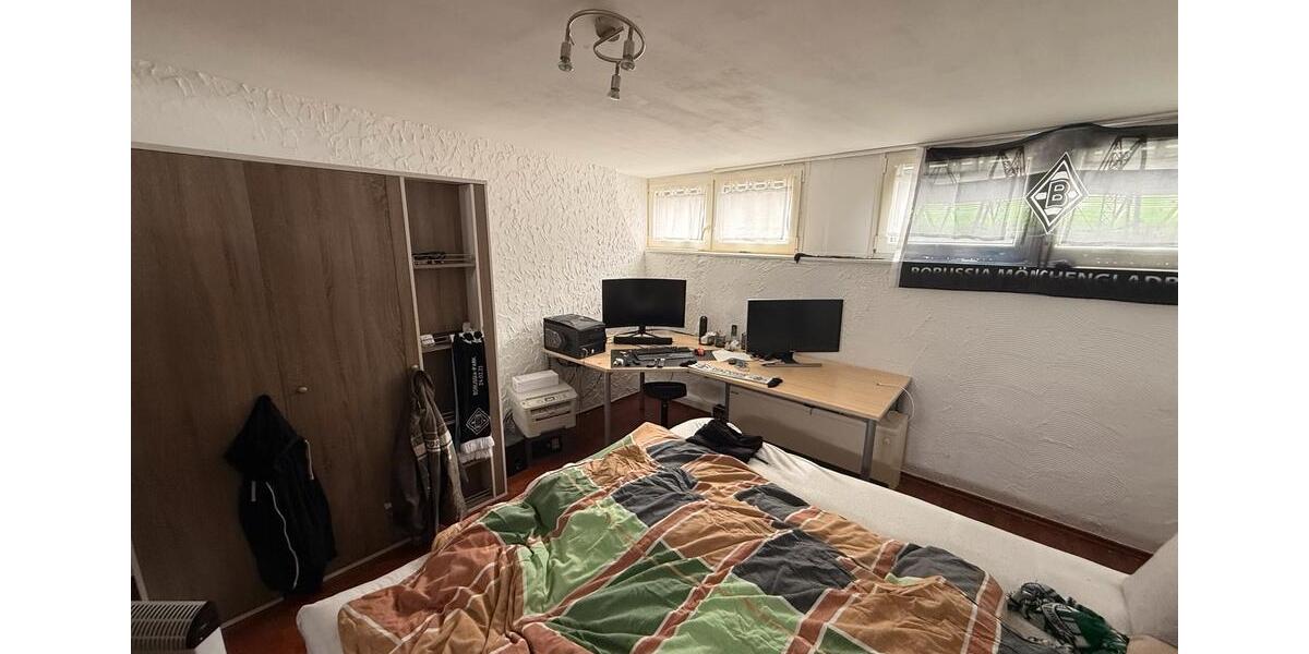 Reihenhaus Eschweiler - 3 Zimmer, 62 m&sup2;, 90.000&euro; | Angebot:26021168