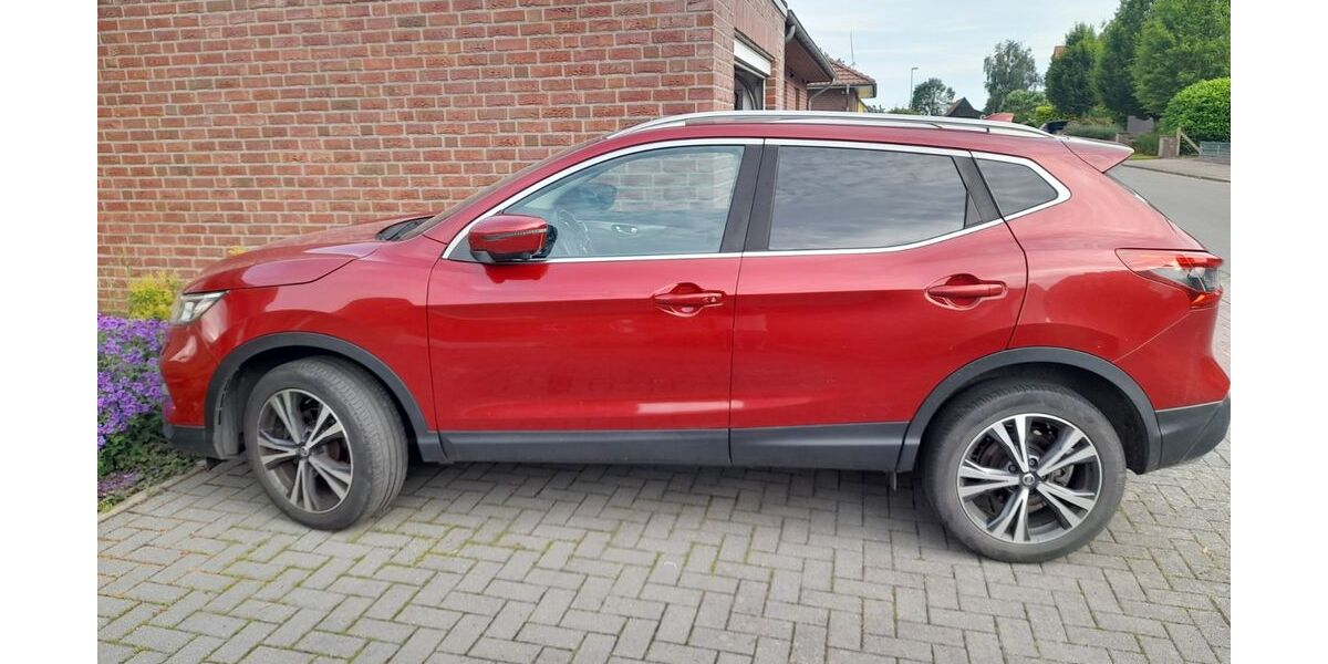 Nissan Qashqai 104.532 km 10.750 &euro; Siedenburg 27254