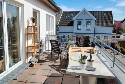 Wohnung Oldenburg Bürgeresch - 4 Zimmer, 140 m&sup2;, 1.650&euro; | Angebot:26408266
