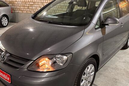 VW Golf 124.800 km 5.199 &euro; Hamburg 21079