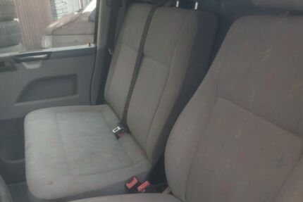 VW T5 Transporter 195.000 km 4.500 &euro; Schmölln 04626