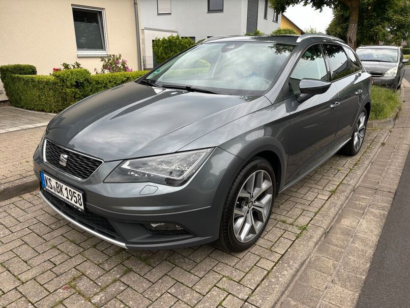 Seat Leon 123.185 km 14.290 € Kassel 34125