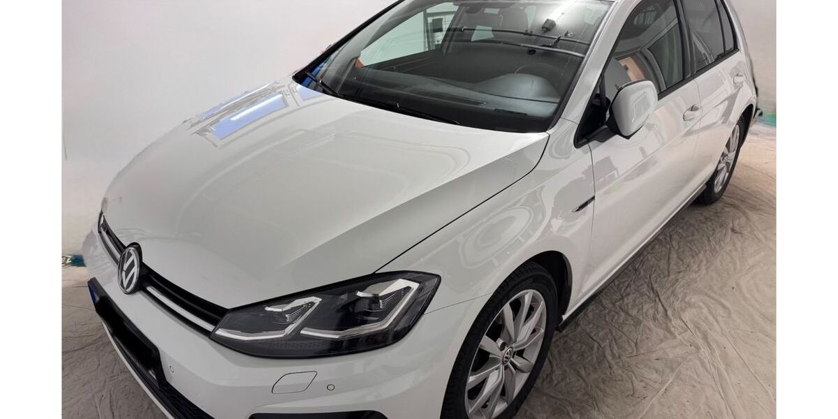 VW Golf 127.000 km 16.700 &euro; Gerolsbach 85302