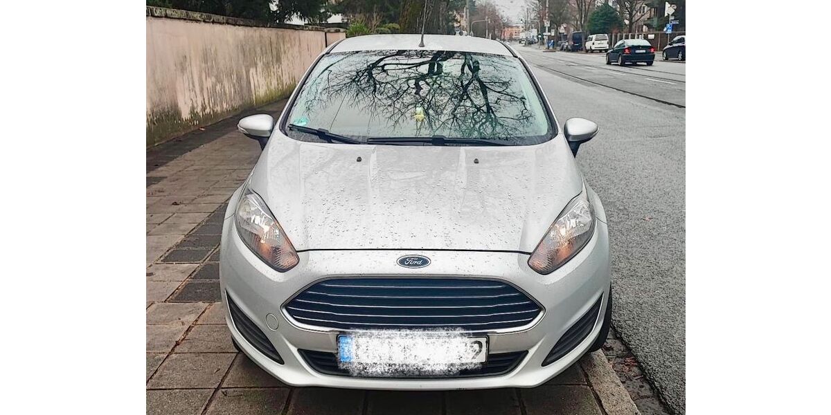Ford Fiesta 153.526 km 4.900 &euro; Nürnberg 90475