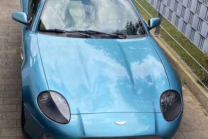 Aston Martin DB7