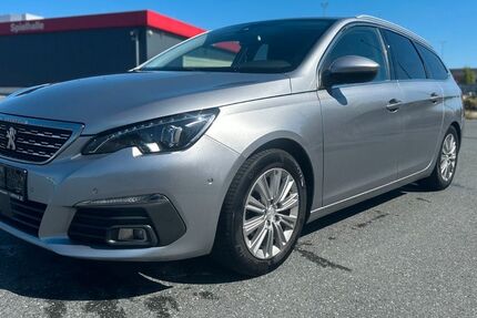 Peugeot 308 123.889 km 12.399 € Beselich 65614