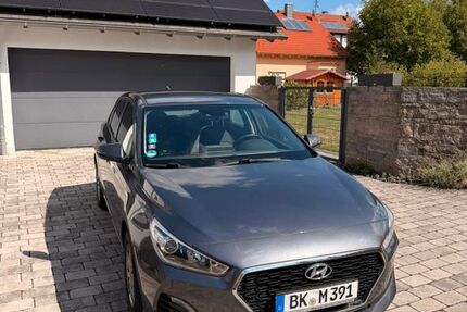 Hyundai i30 82.421 km 9.900 &euro; Weissach im Tal 71554
