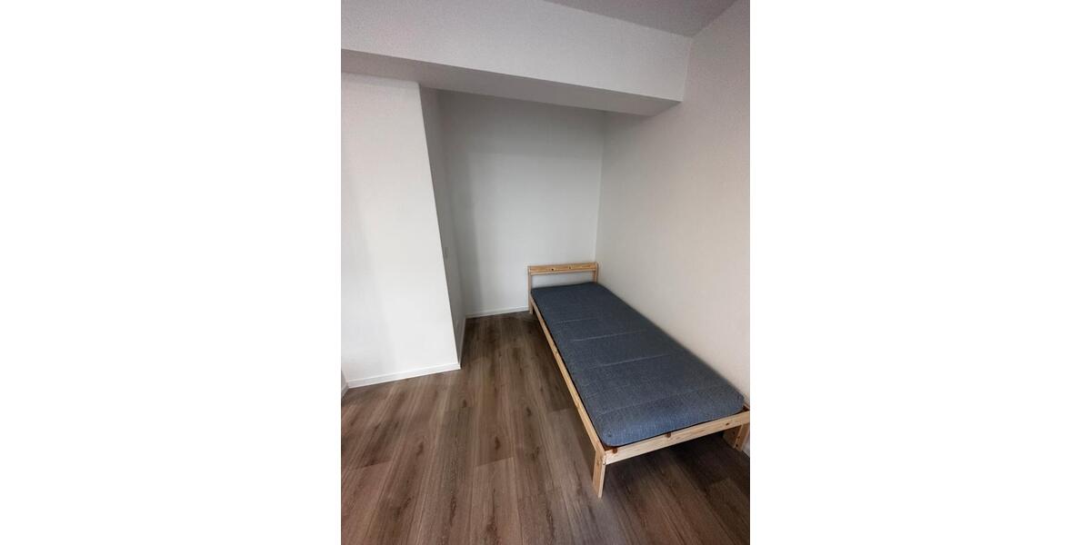 Erdgeschoßwohnung Waldböckelheim - 1 Zimmer, 30 m&sup2;, 420&euro; | Angebot:26383292