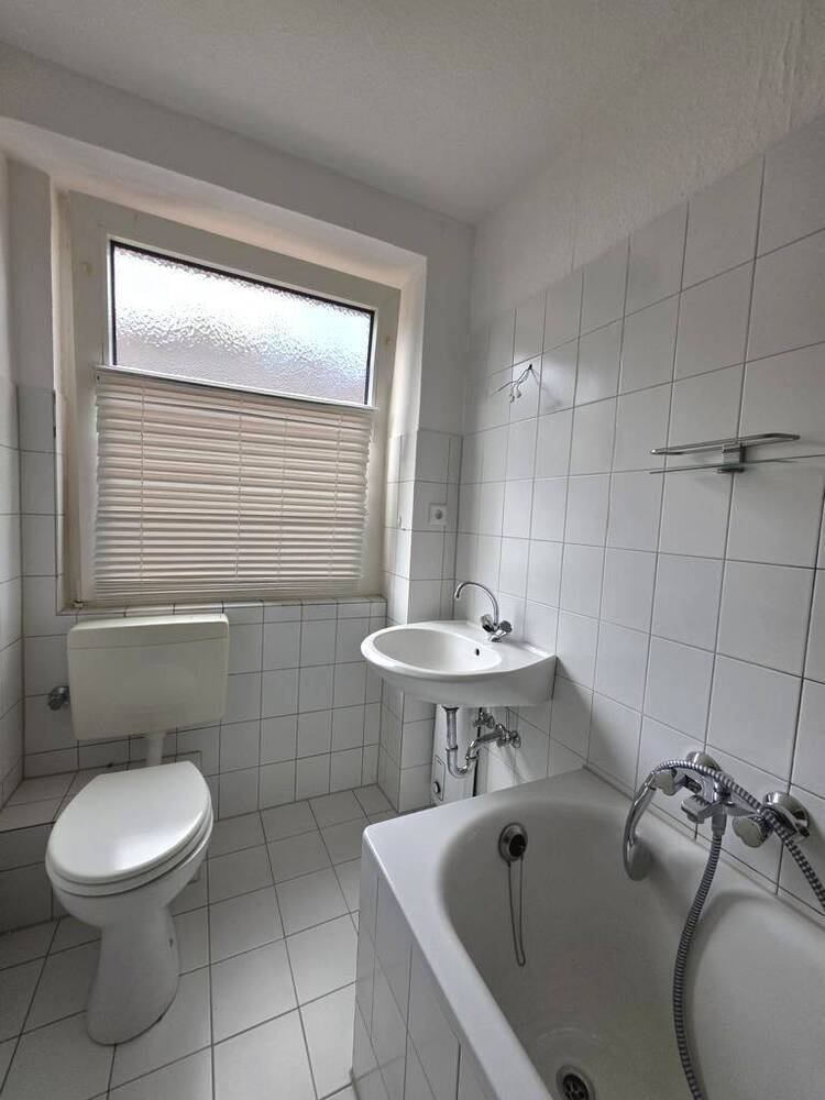 Frohnhausen: Schöne, ruhige 2,5-Zimmer-Wohnung mit EBK sucht neue Mieter