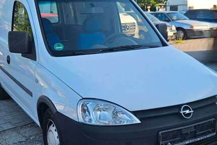 Opel Combo 126.000 km 2.000 &euro; Augsburg 86167