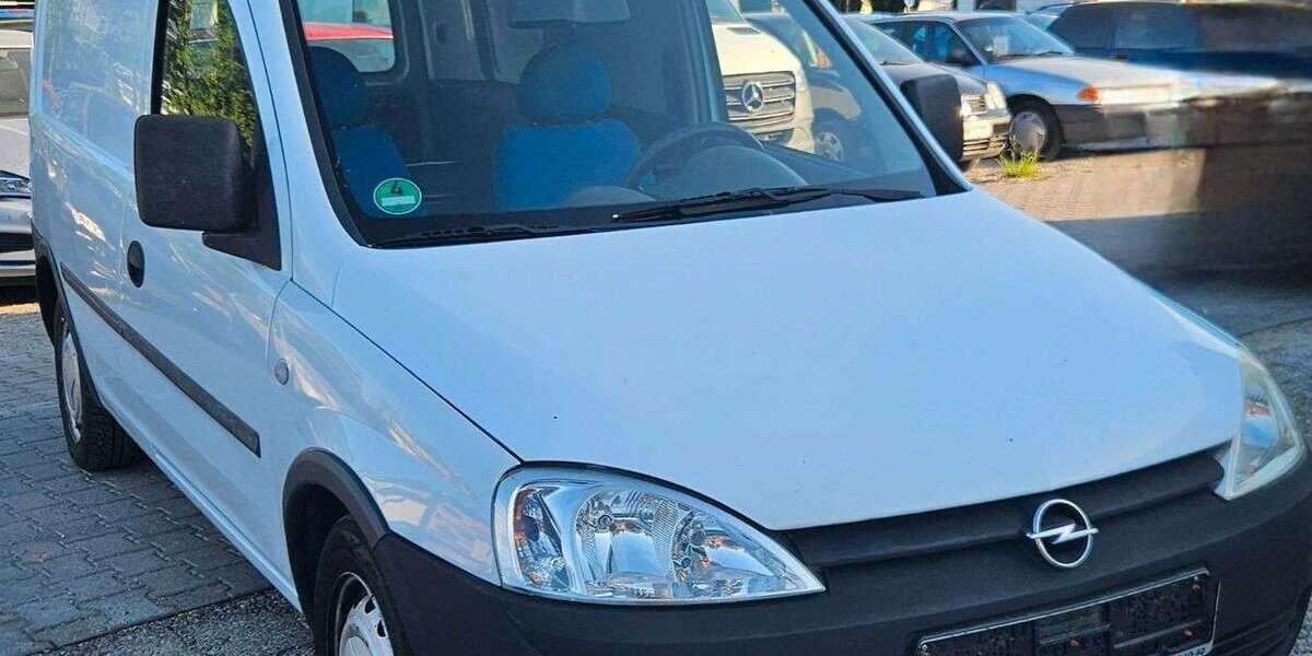 Opel Combo 126.000 km 2.000 &euro; Augsburg 86167