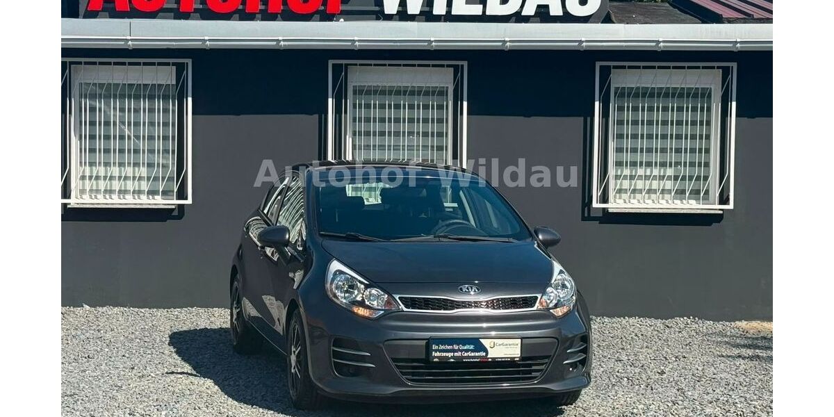 Kia Rio 70.839 km 8.490 &euro; Wildau 15745