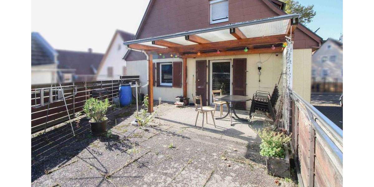 Mehrfamilienhaus, Wohnhaus Stuttgart Heumaden - 9 Zimmer, 398.000&euro; | Angebot:25401806