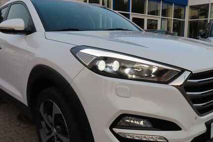 Hyundai TUCSON 164.738 km 13.490 &euro; Chemnitz 09125