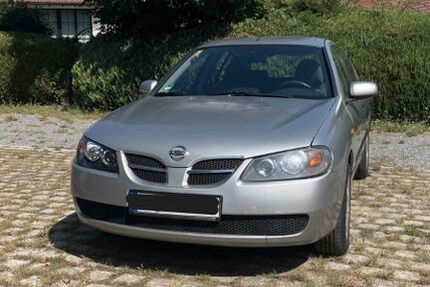 Nissan Almera