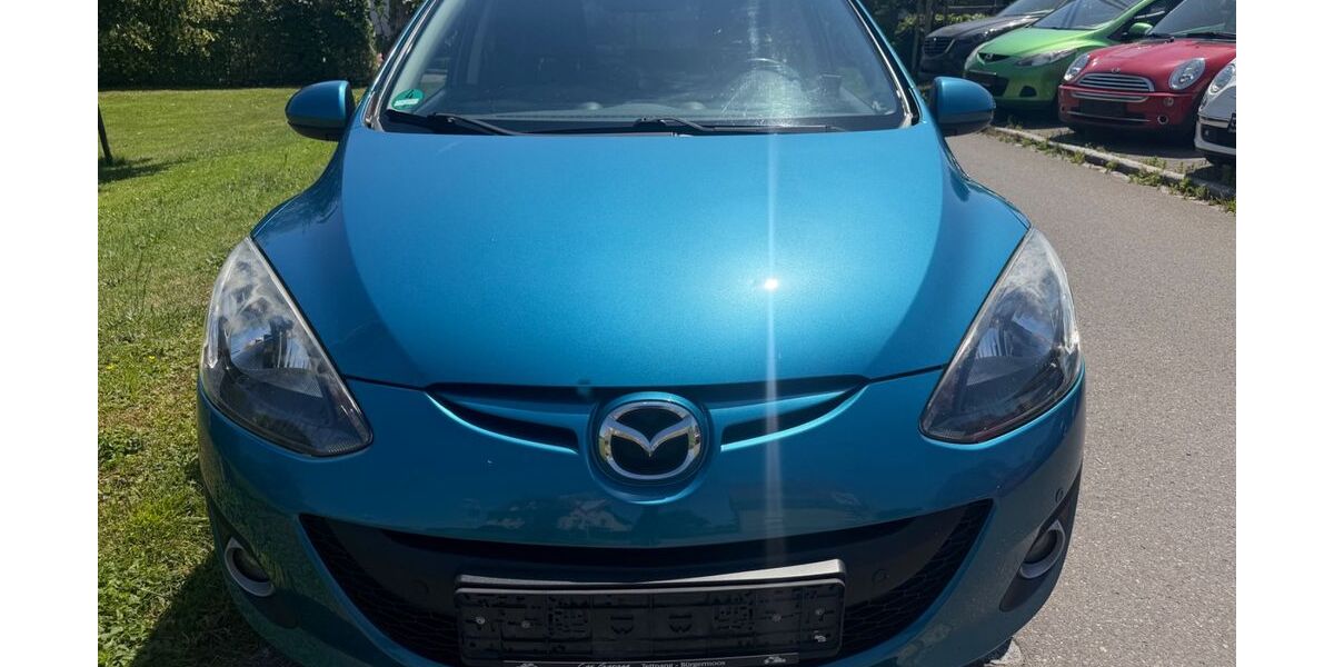 Mazda 2 141.000 km 3.990 &euro; Meckenbeuren 88074