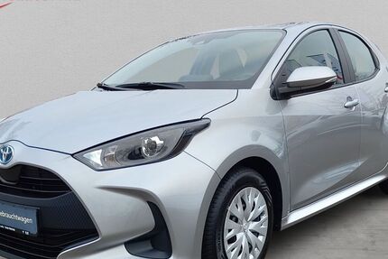 Toyota Yaris 48.263 km 18.450 € Pirna 01796