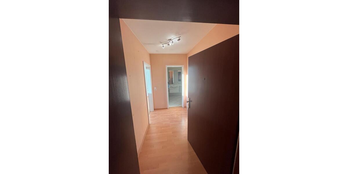 Dachgeschoßwohnung Kassel Vorderer Westen - 2 Zimmer, 42 m&sup2;, 680&euro; | Angebot:25408779