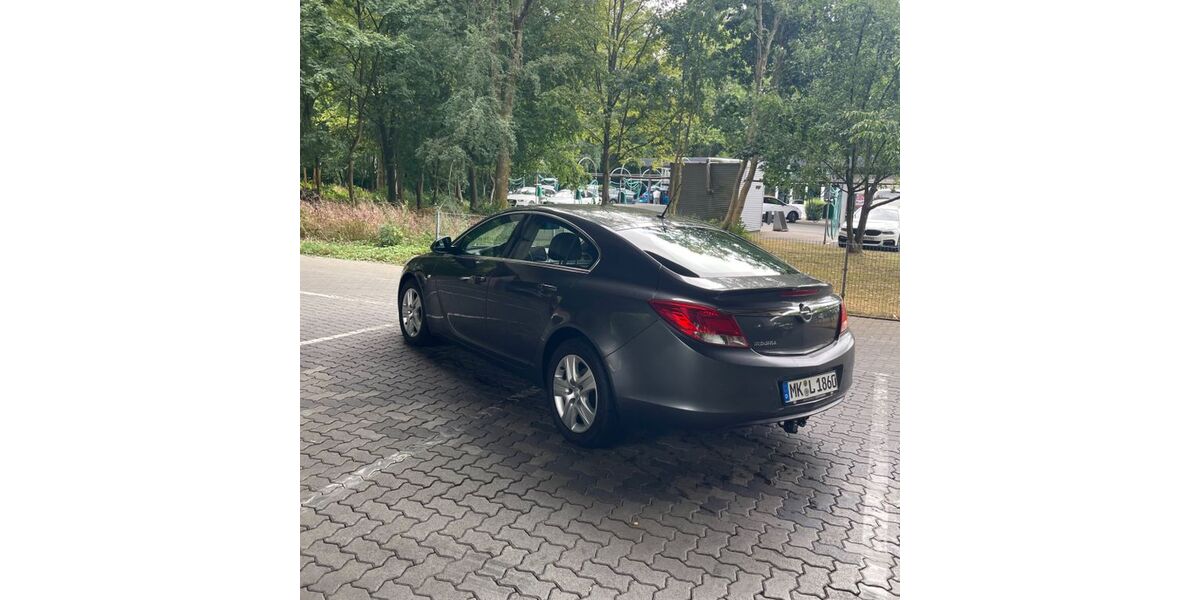 Opel Insignia 135.000 km 5.500 &euro; Siegen 57072