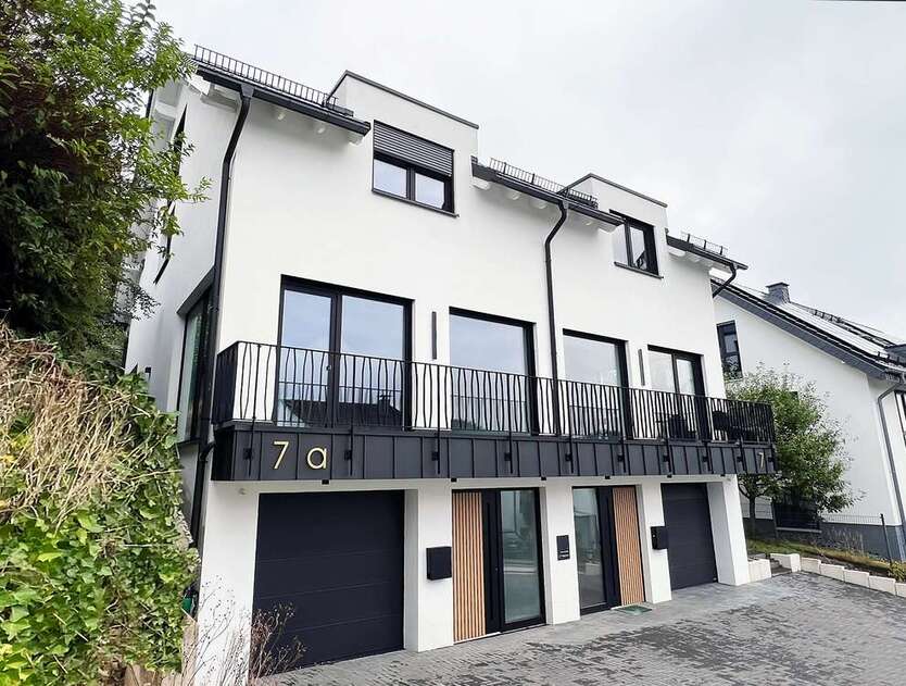 Haus zum Kaufen in Gummersbach 470.000 € 175 m²