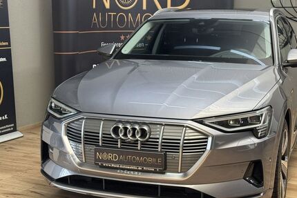 Audi e-tron 72.053 km 35.990 &euro; Rastede/ Wahnbek 26180