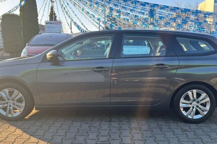 Peugeot 308 133.940 km 9.450 € Königs Wusterhausen - OT Niederlehme 15713
