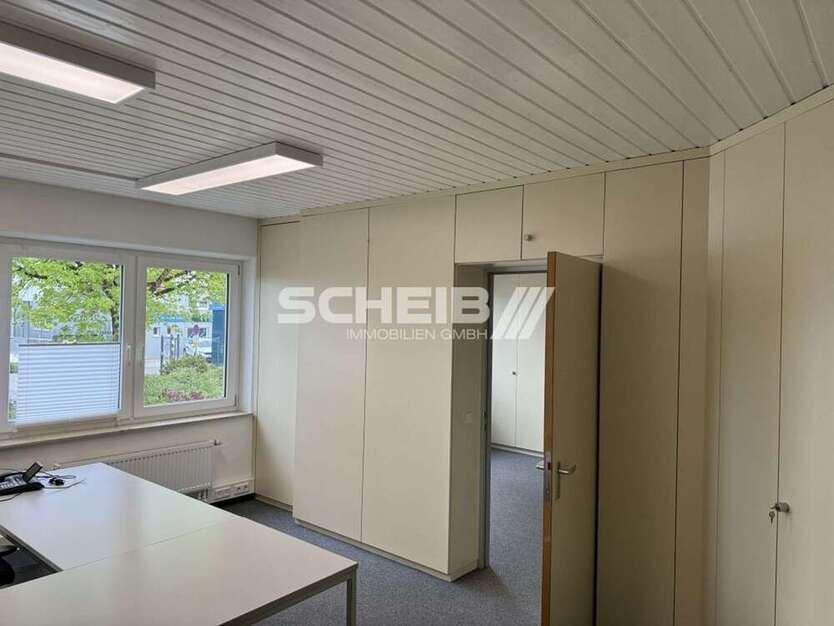 Büro in Satteldorf 1.363,83 € 189.42 m²