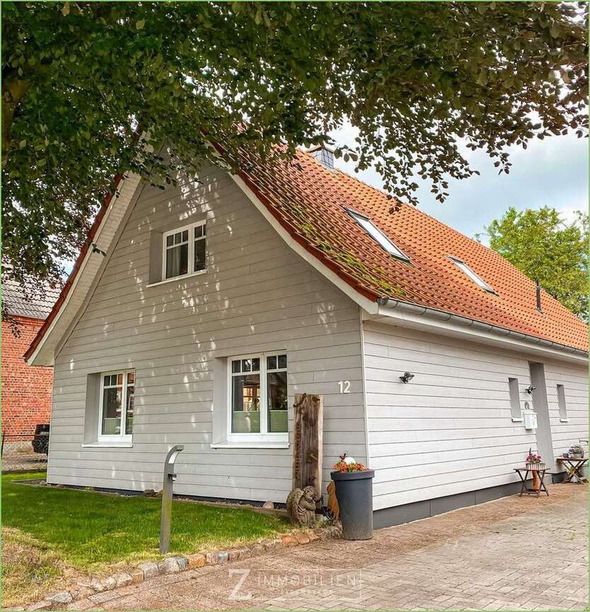 Haus zum Kaufen in Stapel 330.000 € 135.48 m²