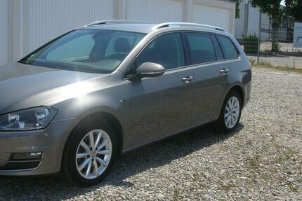 VW Golf 150.000 km 8.799 &euro; Vöhringen 72189