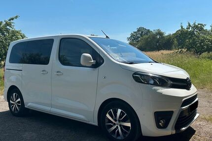 Toyota Proace (Verso) 84.500 km 29.999 &euro; Allstedt 06542