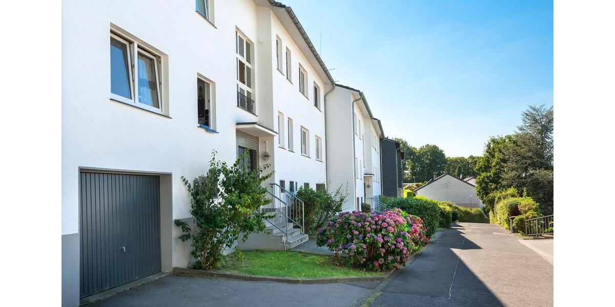 Etagenwohnung Remscheid Lüttringhausen - 4 Zimmer, 84 m&sup2;, 584&euro; | Angebot:23619680