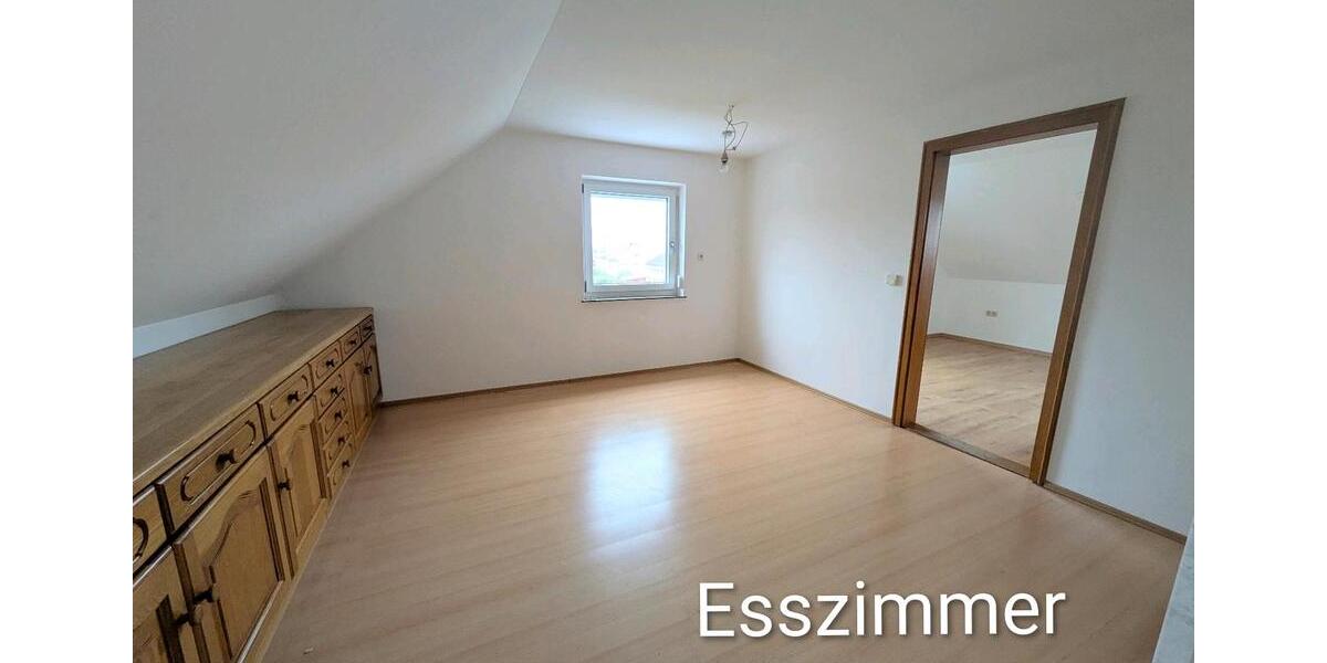 Dachgeschoßwohnung Hengersberg - 3 Zimmer, 75 m&sup2;, 600&euro; | Angebot:26416505