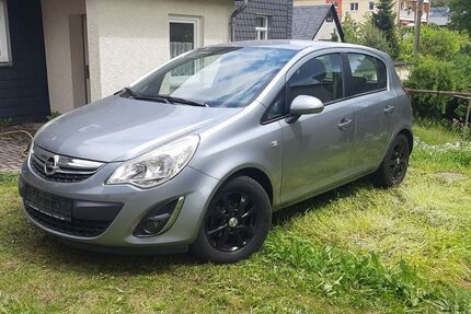 Opel Corsa 180.000 km 2.500 &euro; Rosenthal am Rennsteig 07366