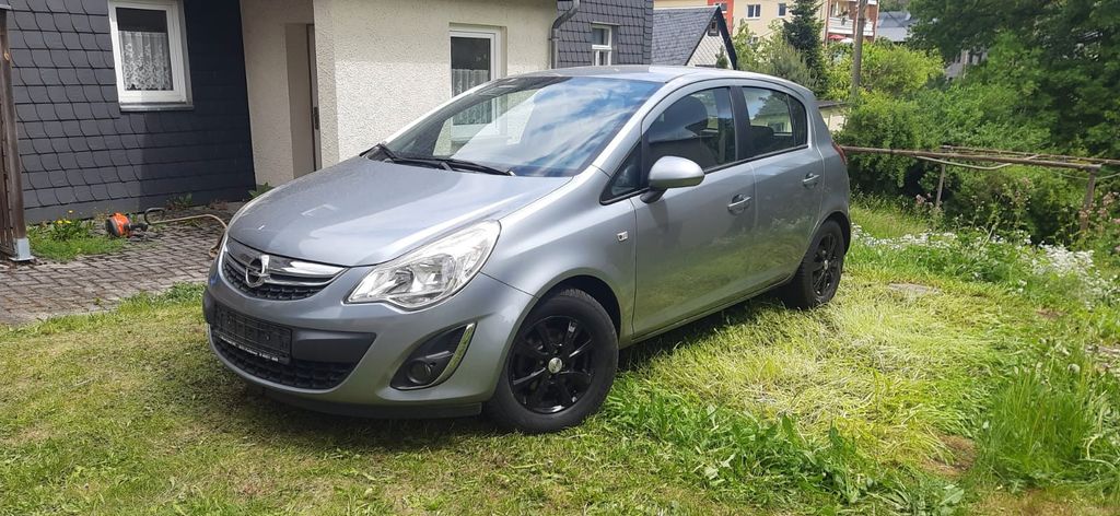 Opel Corsa 180.000 km 2.500 &euro; Rosenthal am Rennsteig 07366