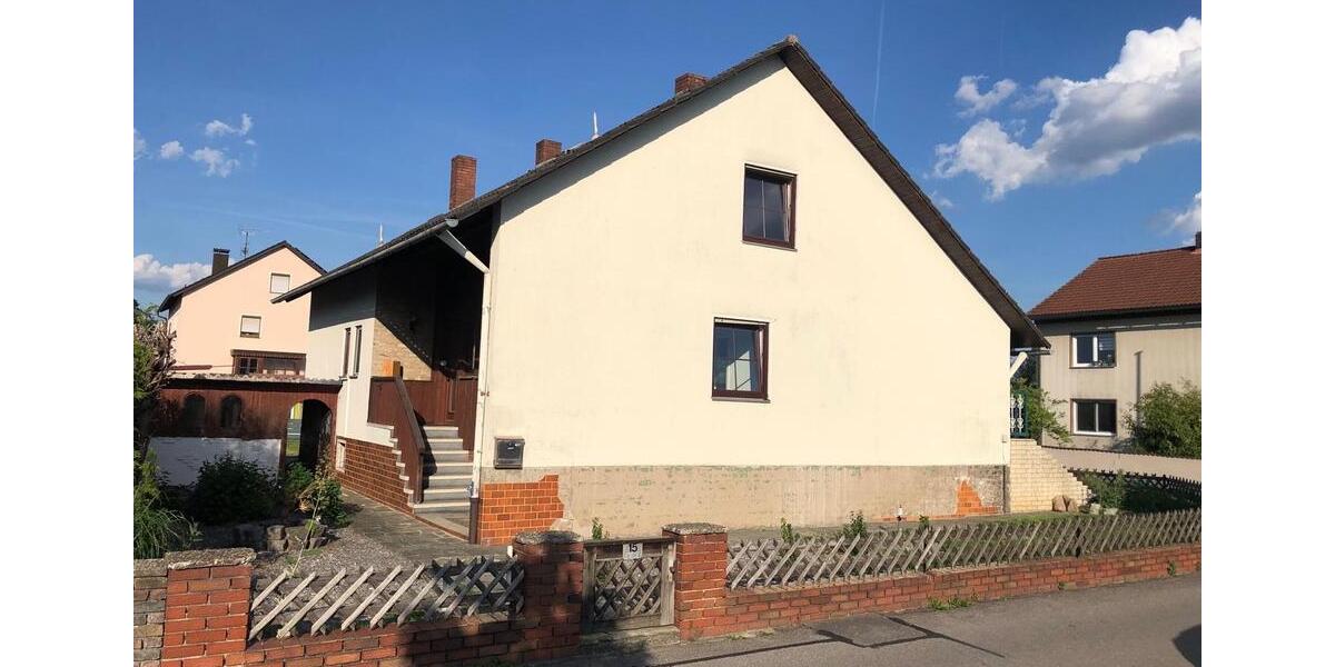 Einfamilienhaus Teublitz - 10 Zimmer, 165 m&sup2;, 436.000&euro; | Angebot:27195573
