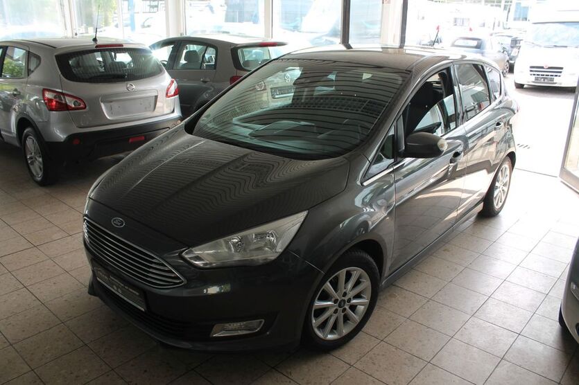 Ford C-Max 121.947 km 10.490 € Bad Oldesloe 23843