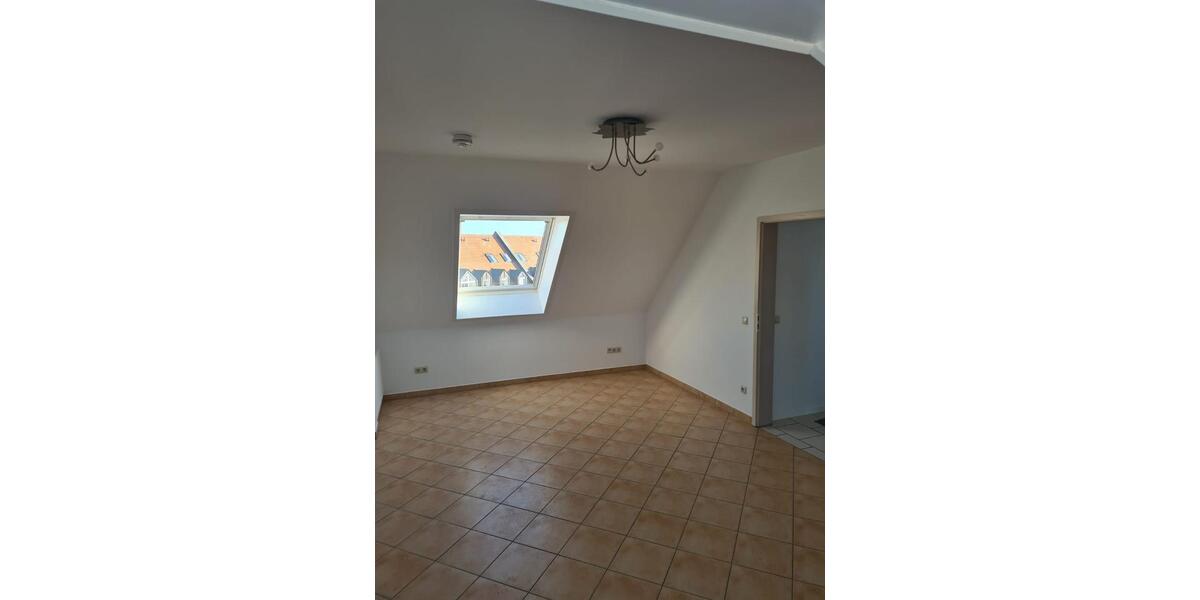 Dachgeschoßwohnung Delitzsch - 3 Zimmer, 117 m&sup2;, 942&euro; | Angebot:24864314