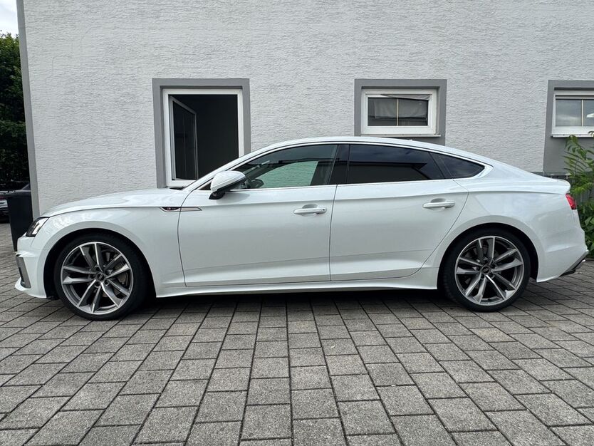Audi A5 123.000 km 28.590 € Ingolstadt 85055