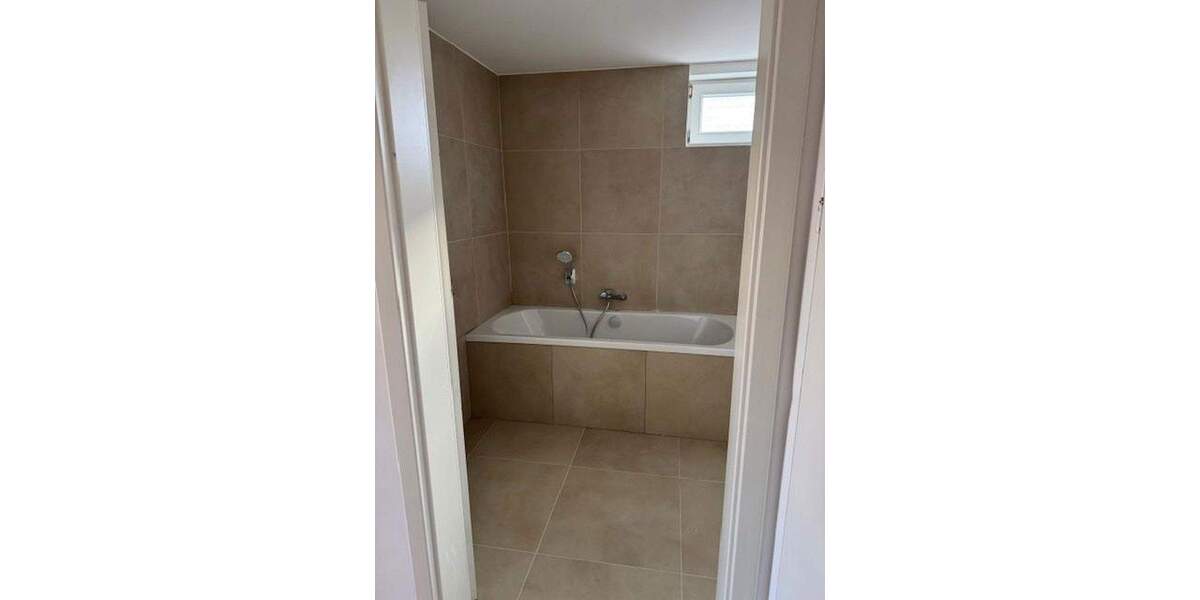 Kernsaniertes Haus in Schöner Lage 6 zimmer