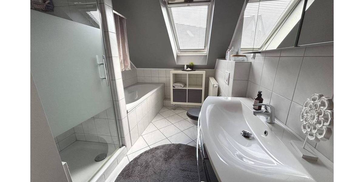 Reihenmittelhaus Laatzen Rethen - 4 Zimmer, 122 m&sup2;, 430.000&euro; | Angebot:26418208